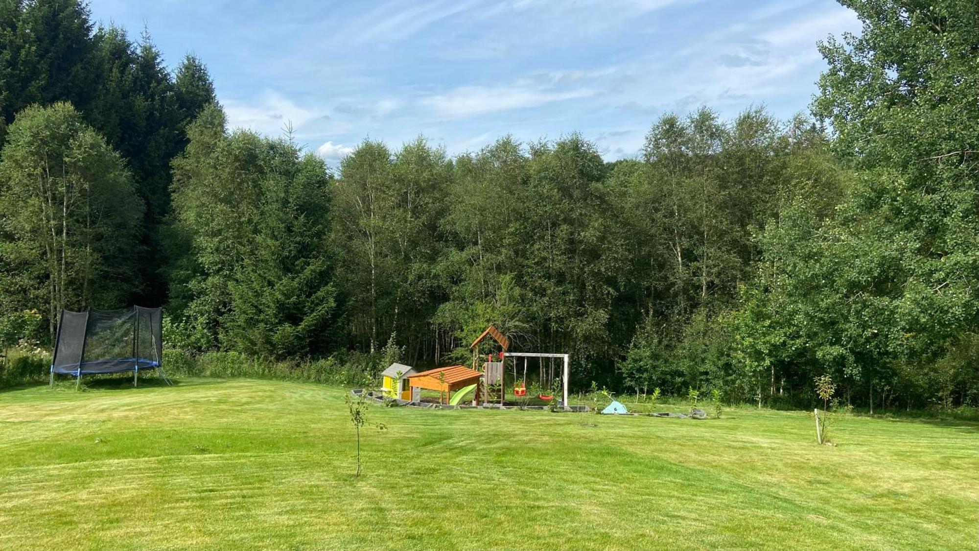 Urlaub Am Schwarzbach Mit Sauna Und Whirlpool Haus Felix Küchelscheid エクステリア 写真